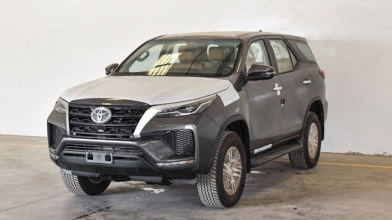 Toyota Fortuner 2023 Toyota Fortuner 2.7 4X4 Low 17 AL - Grey inside Chamois | Export Only