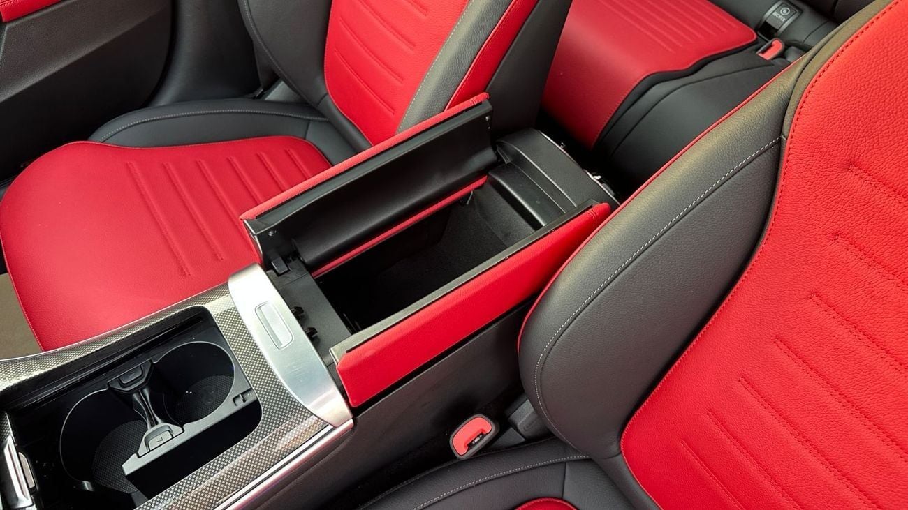 مرسيدس بنز C 200 2025 AMG Premium Plus GCC 0 km With 4 Years Warranty