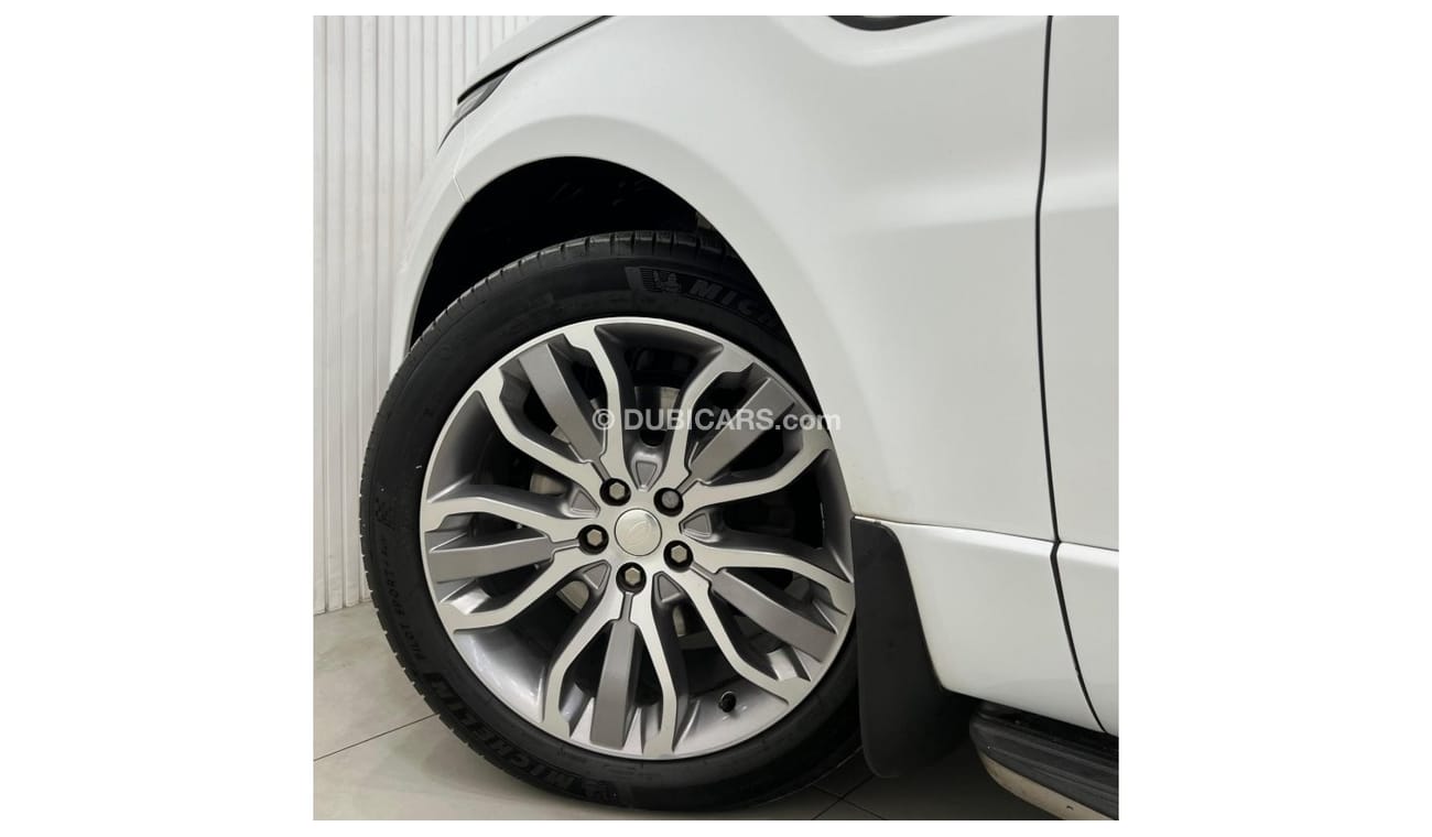 Land Rover Range Rover Sport 2015 Range Rover Sport HSE V6, Service History, Excellent Condition, GCC