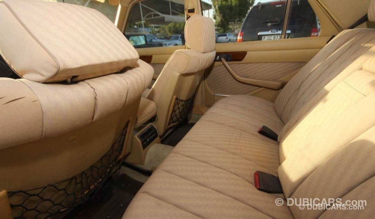 مرسيدس بنز 280 SE