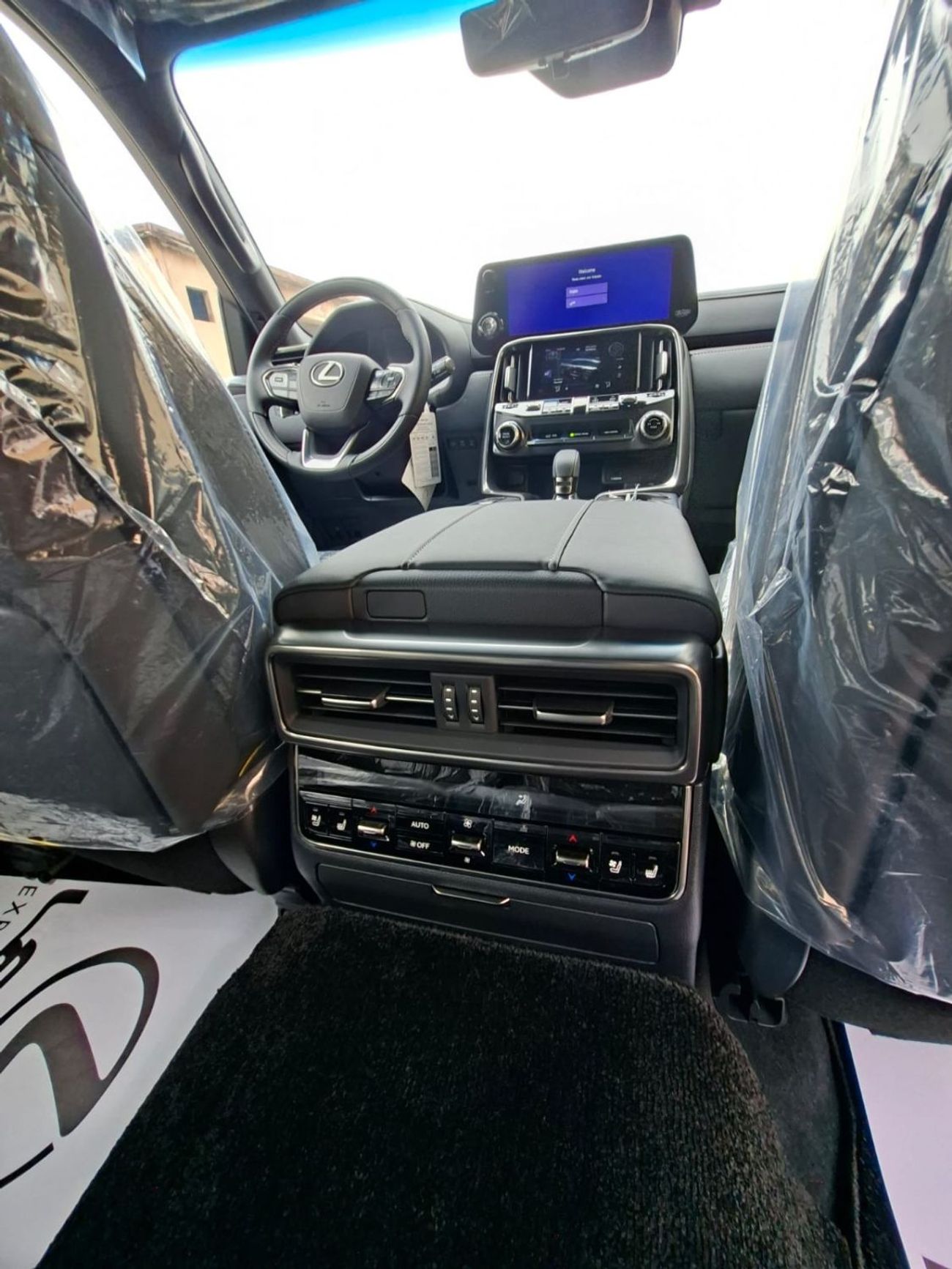 Lexus LX 700h LEXUS LX700h OVERTRAIL - 3.5L - HYB - AT - 2026 MY