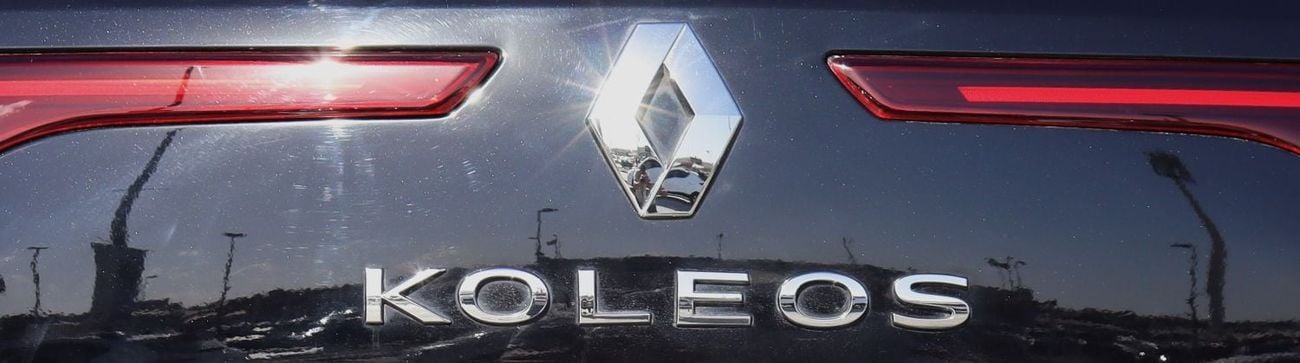 رينو كوليوس رينو كوليوس-2022- خليجى- فل أوبشن - بمحرك 2.5 -4WD - ممش قليل -بحاله ممتازه