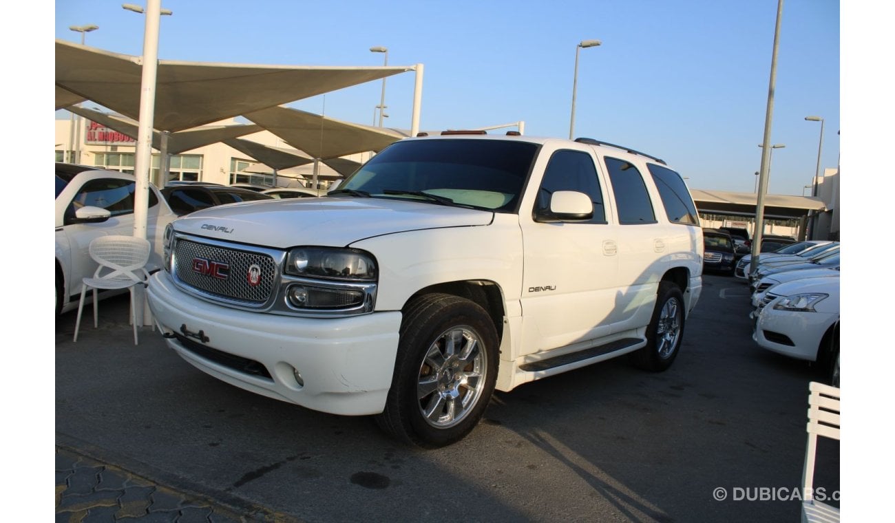 GMC Yukon GMC Denali 2005 USA