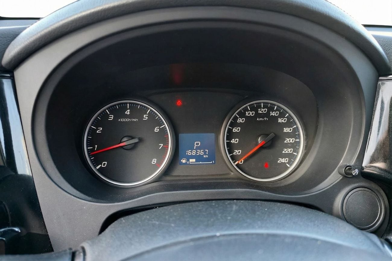 Mitsubishi Outlander GLX 2.4L Mitsubishi Outlander GLX 2016 l GCC Specs