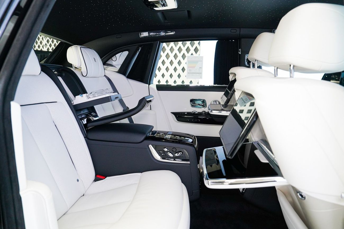 رولز رويس فانتوم Std 6.8L