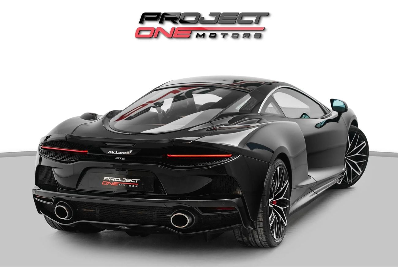 McLaren GT