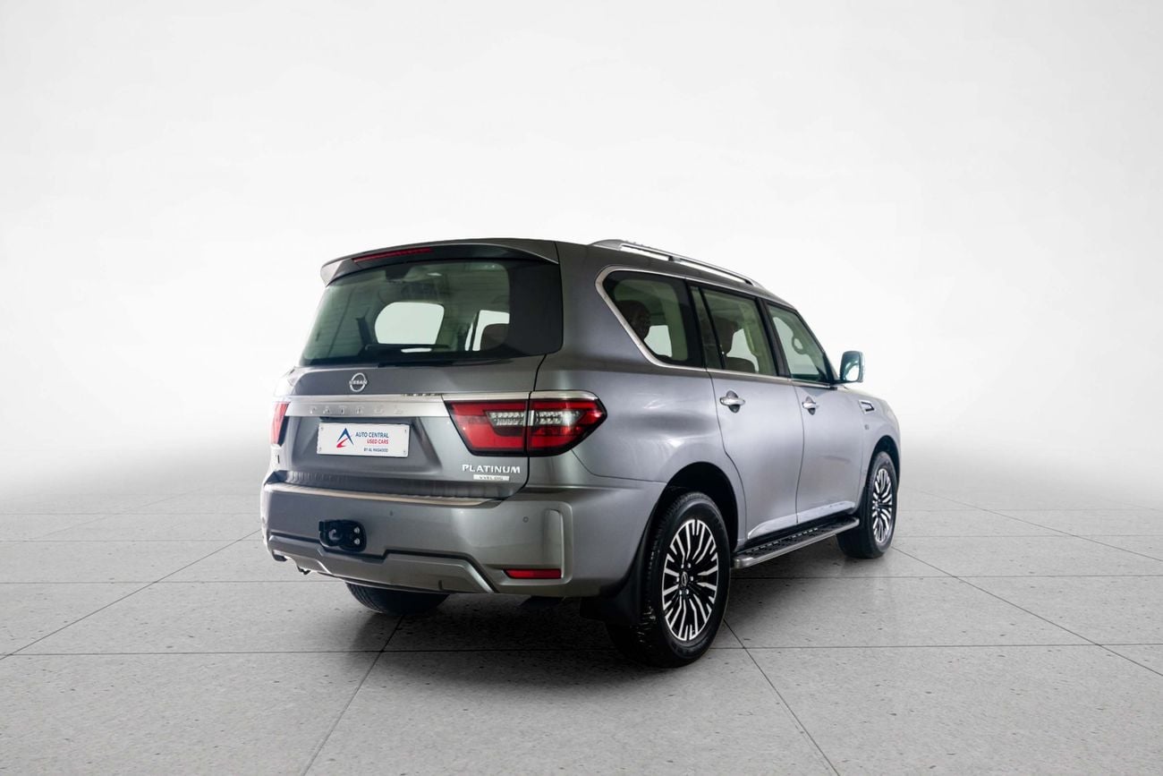 نيسان باترول LE PLATINUM CITY 5.6