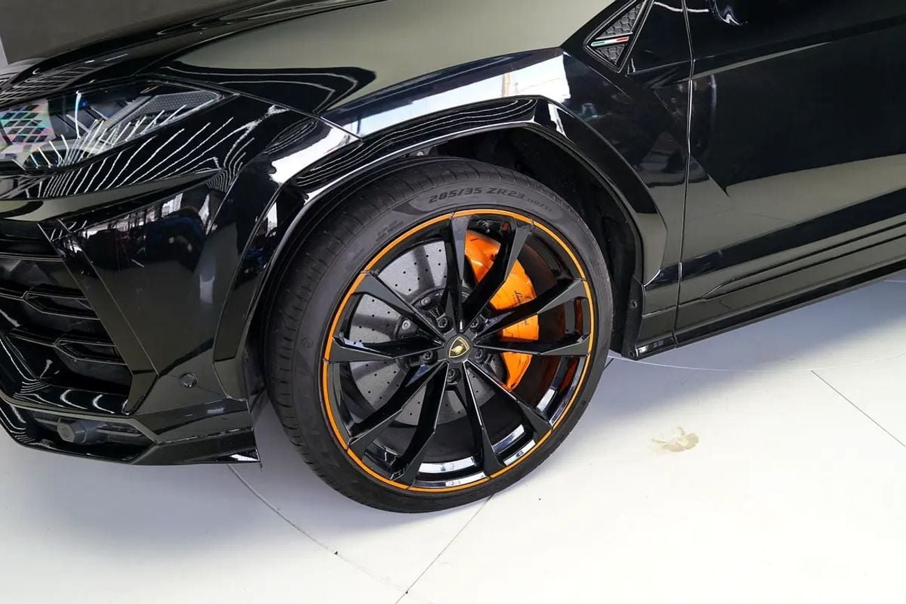 لامبورغيني اوروس STD 4.0T V8
