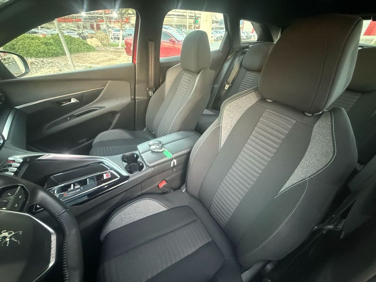 بيجو 3008 PEUGEOT 3008 2024 1.6L GCC ORIGINAL PAINT IN PERFECT CONDITION