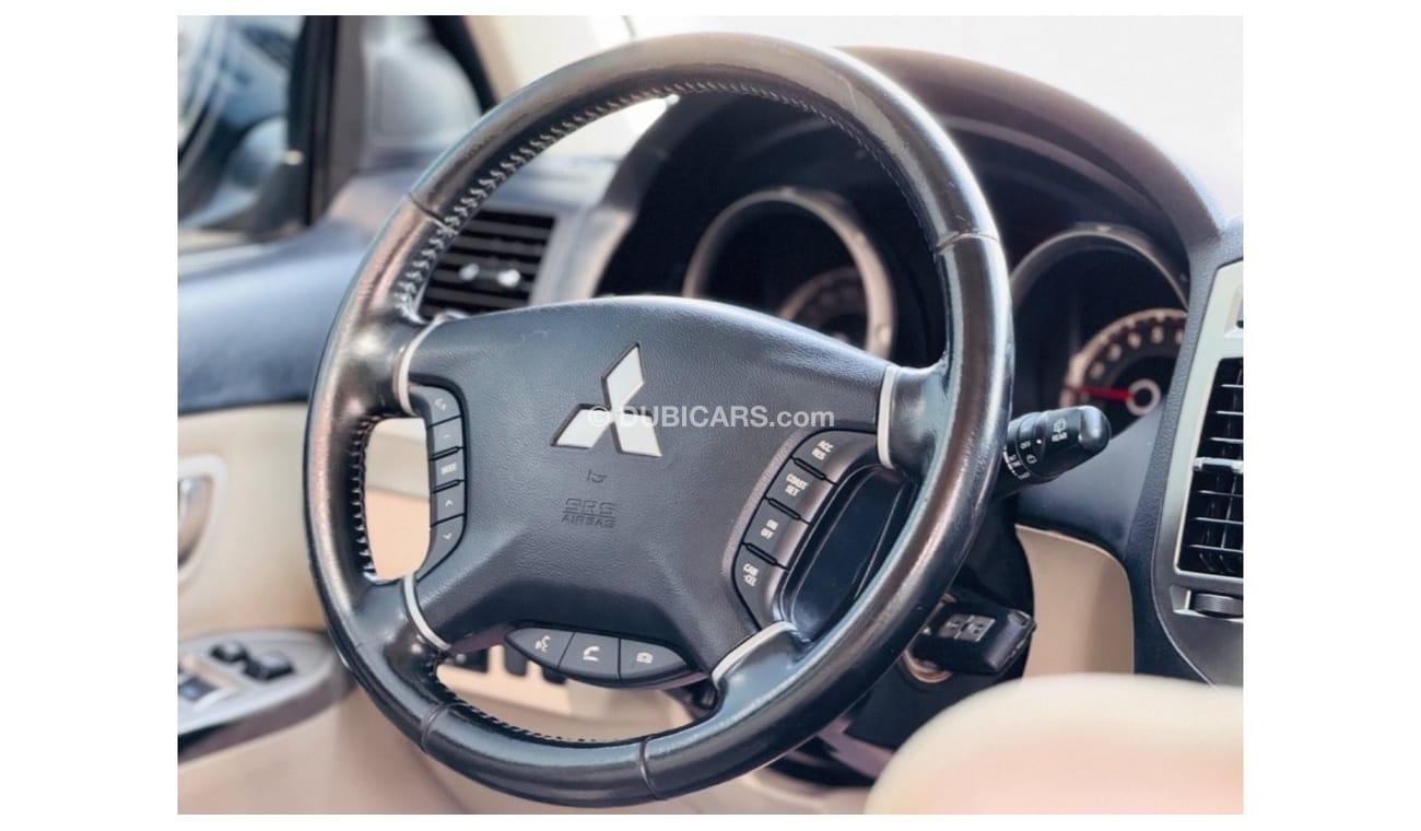 Mitsubishi Pajero GLS 2017