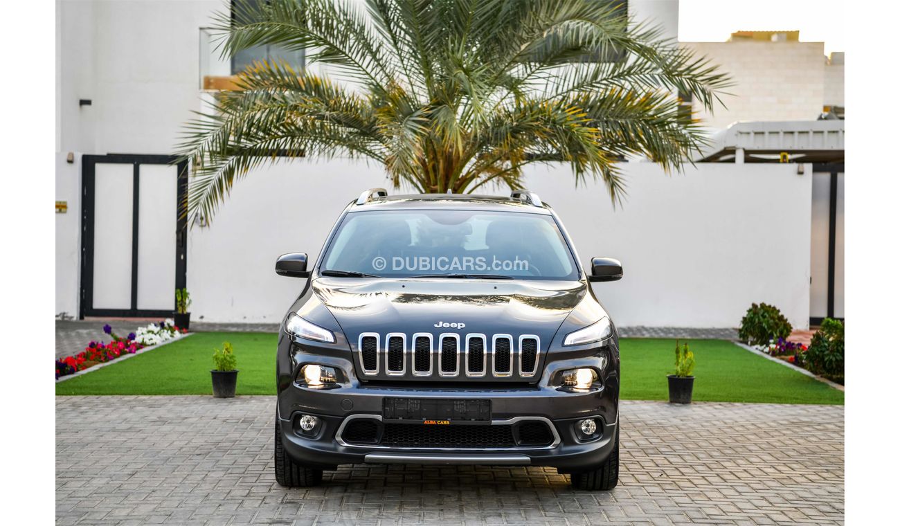 Jeep Cherokee 3.2L V6 Limited - 2016 - 7000 Kms Only! - AED 1,938 PM - 0 Downpayment