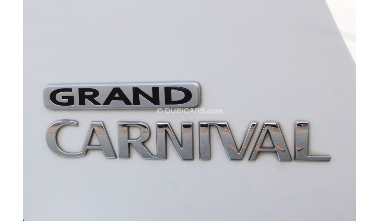 كيا كارنيفال LX كيا جراند كرنفال 2020 خليجي ميد ابشن بحالة ممتازة
