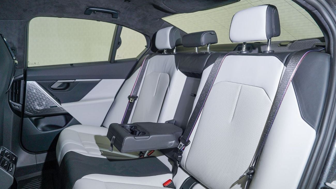 BMW M5 Competition | AED 8,100 PM | Warranty March 2027 |