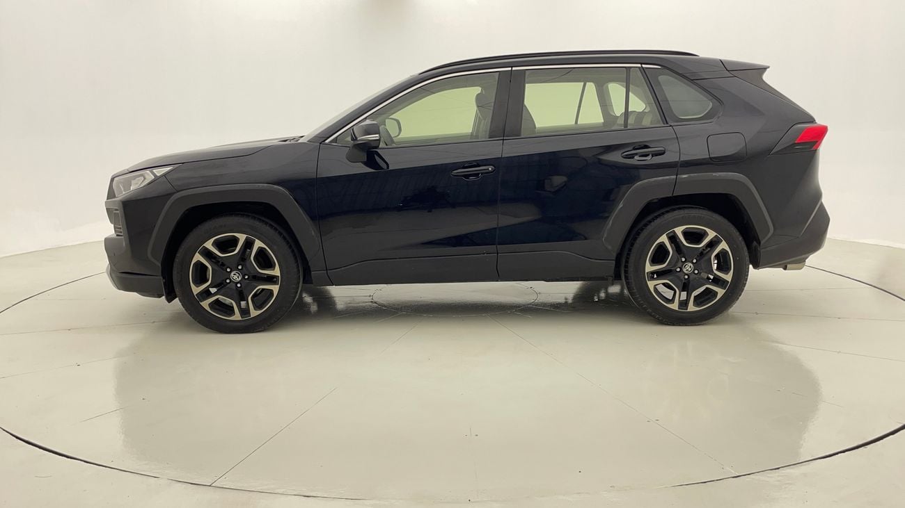 تويوتا راف ٤ ADVENTURE 2.5 | بدون دفعة مقدمة | اختبار القيادة في المنزل