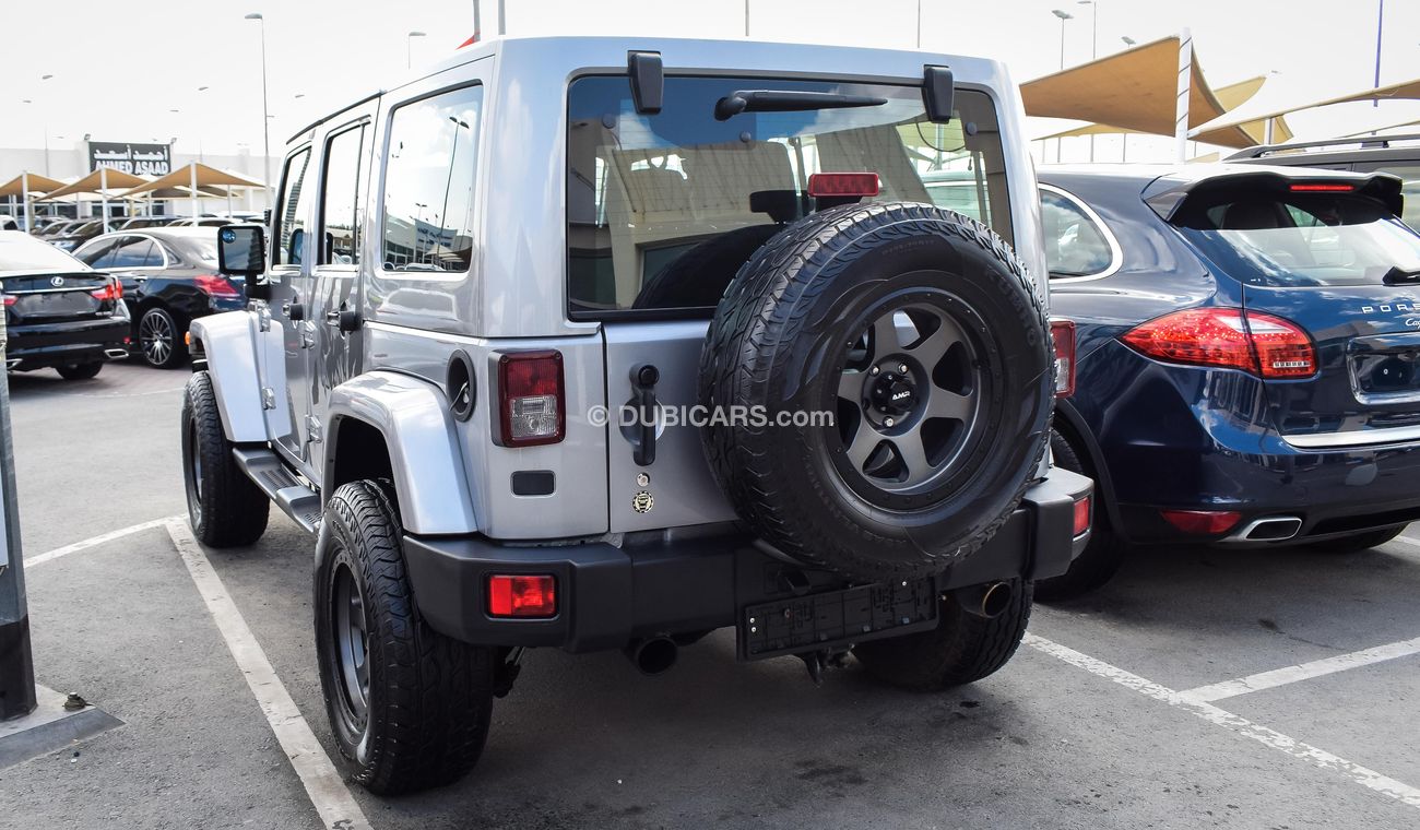 جيب رانجلر جيب رانجلر صحارا خليجي بدون صبخ بدون حوادث مزود بلكامل تشيكات وكاله لايوجد فيها اي اعطال السعر شامل