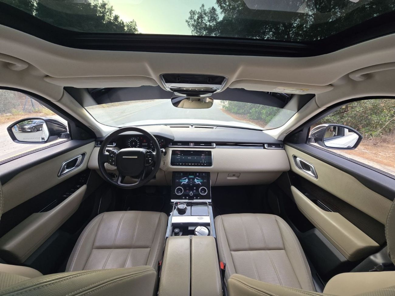 لاند روفر رينج روفر فيلار P250 S 2.0L Petrol RANGE ROVER VELAR 2018 GCC FULL OPITION // PERFECT CONDITION