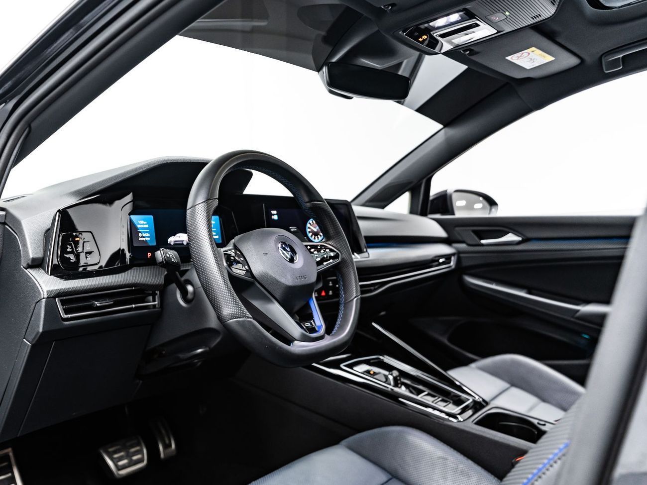 Volkswagen Golf R Base 2.0T 2023 Volkswagen Golf R, 2027 Volkswagen Warranty, Volkswagen Service Contract, Low Kms, GC