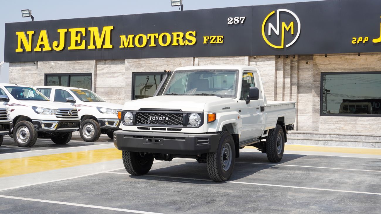 Toyota Land Cruiser Pick Up