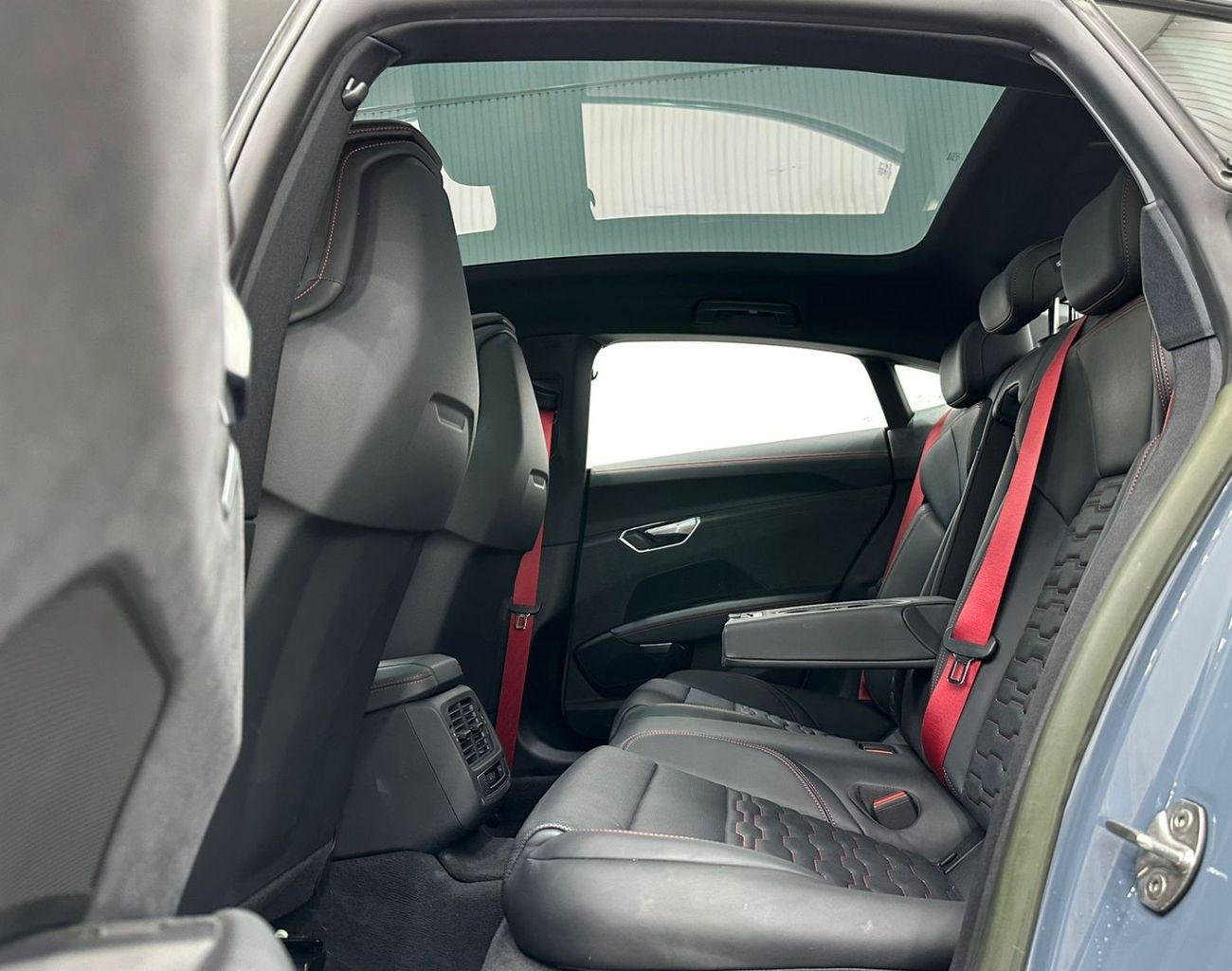 Audi etron 2023 Audi E-Tron GT, Jan 2026 Audi Warranty + Jan 2028 Service Package, GCC