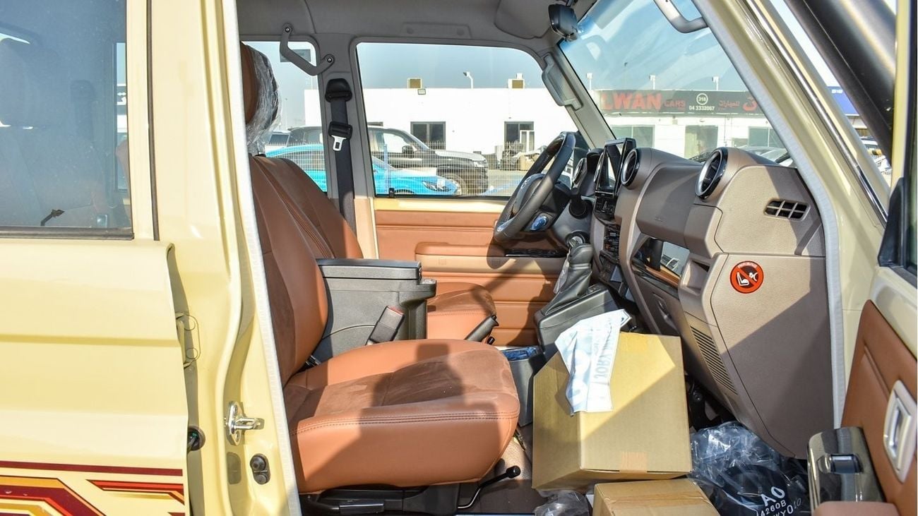 Toyota Land Cruiser Pick Up 4.0L V6 Double Cabin A/T