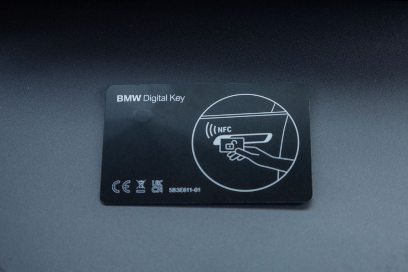 BMW 318i BMW 318i Excellence 2.0 Twin Turbo 2025 GCC | Agency Warranty | Service Contract