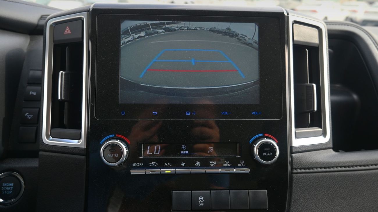 تويوتا جرافينا Toyota Granvia 2025 3.5L Petrol RWD 9 Seats Transmission Automatic  Black Outside Black Inside