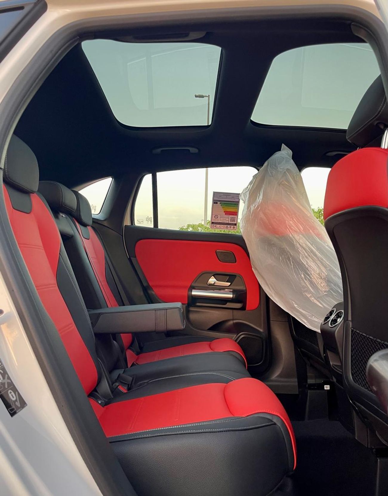 مرسيدس بنز GLA 200 Premium 1.4L AMG 5 years warranty 2025 GCC