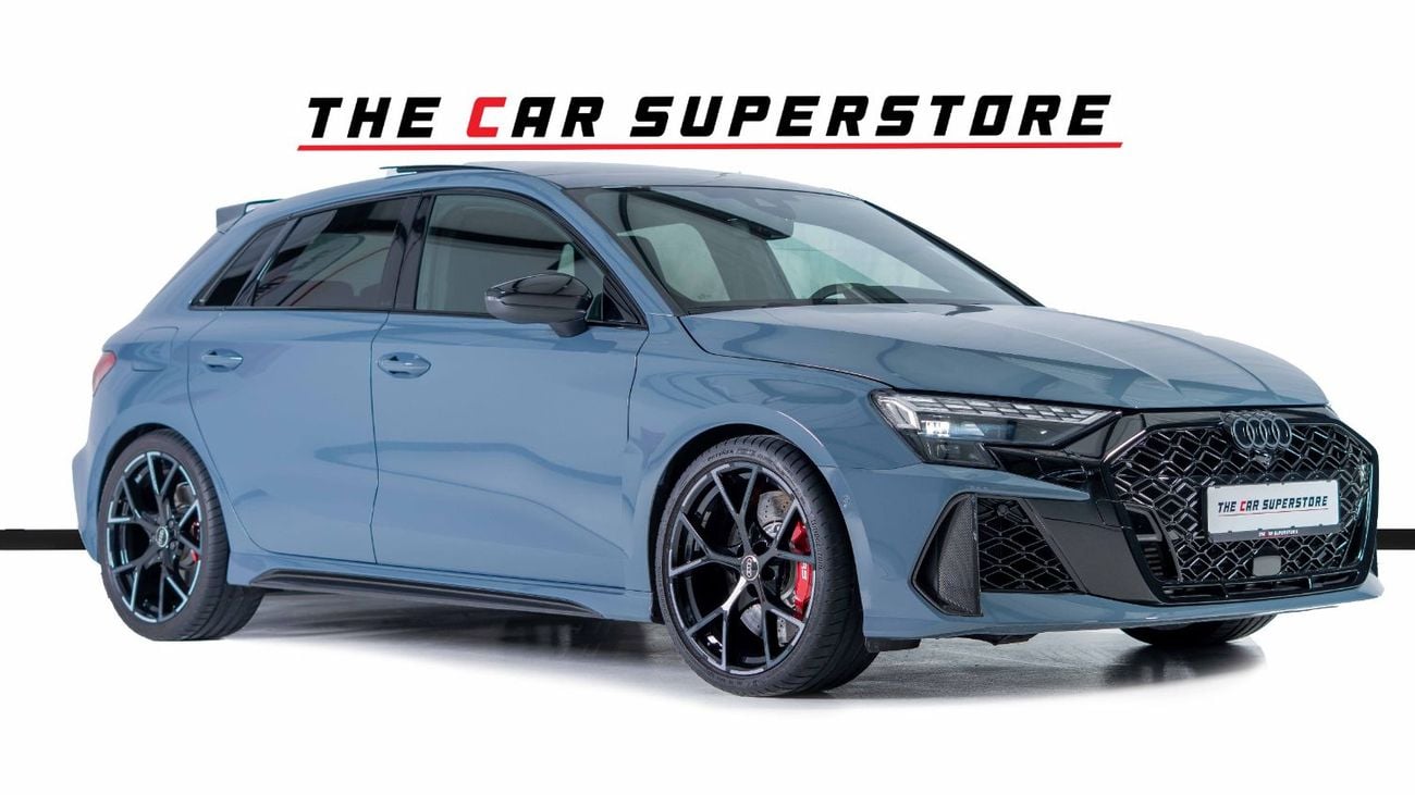 Audi RS3 TFSI quattro 2.5L Sportback Al Nabooda warranty Service Contract-Carbon RS Bucket Seats-Special Colo
