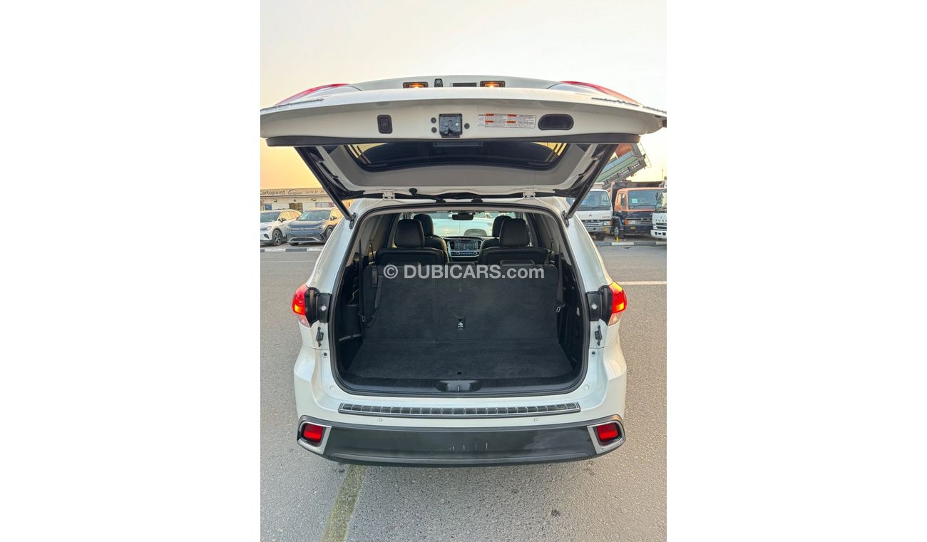 تويوتا هايلاندر Limited edition 360 AWD PANORAMA
