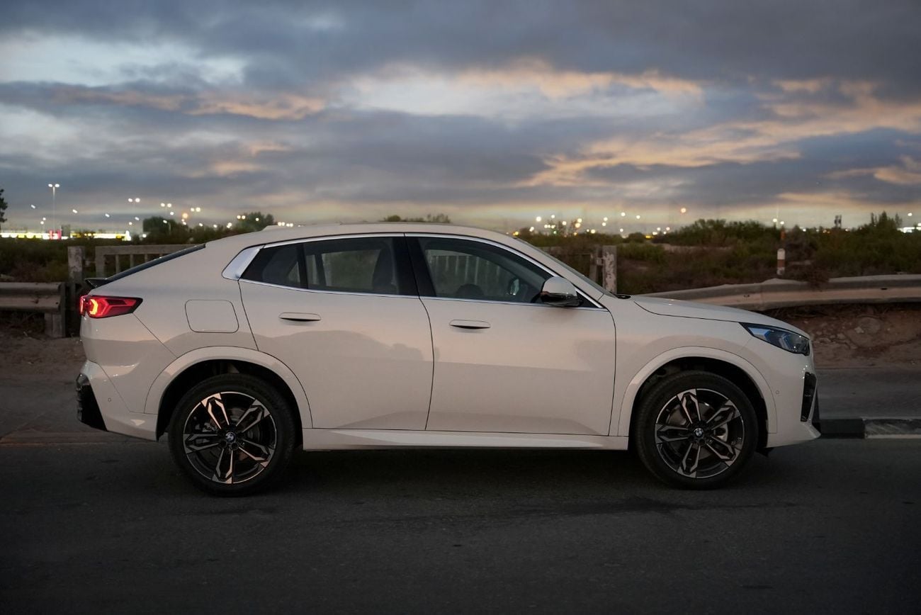 BMW X2 SDRIVE25I M SPORT 2026 BMW X2 S-Drive 25i M 2.0T FWD 0Km