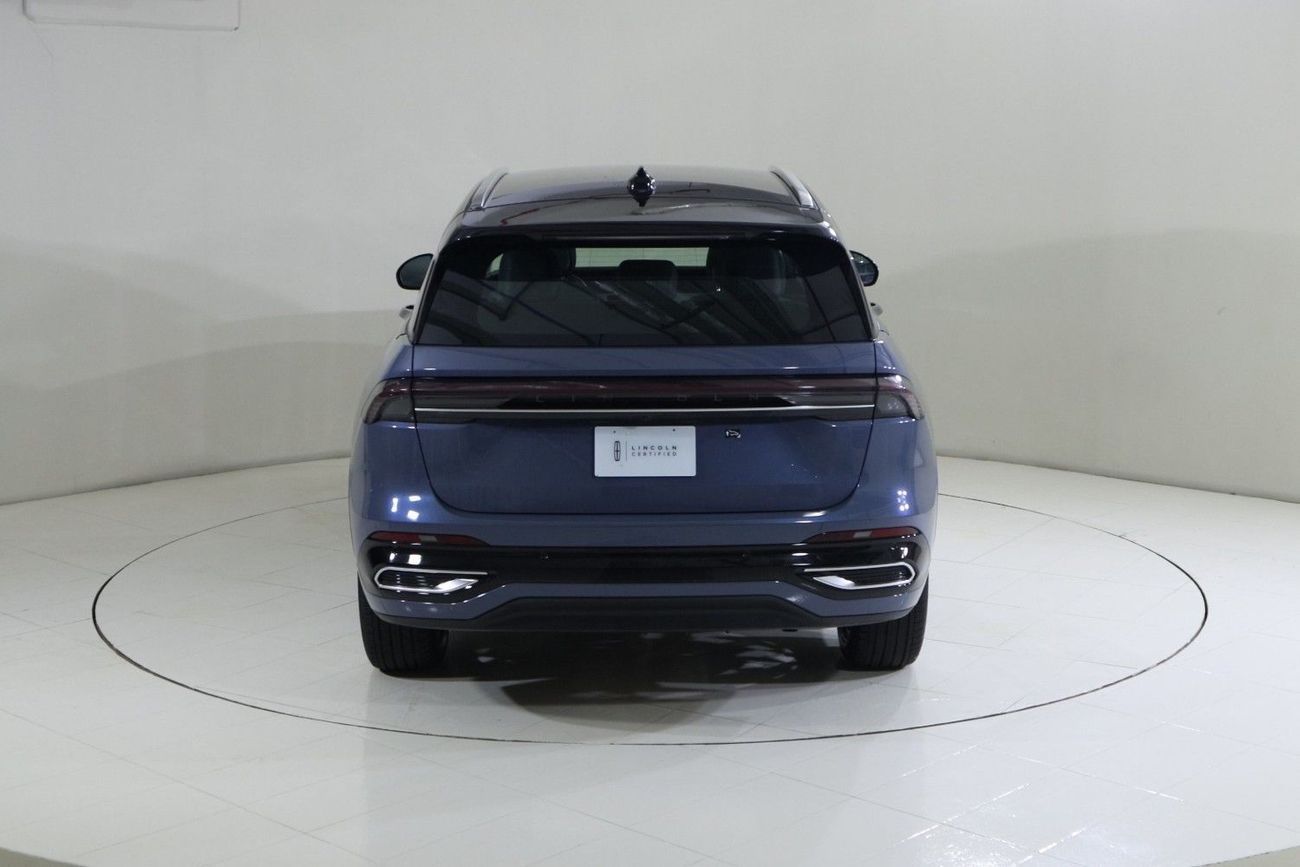 Lincoln Nautilus NAU325 / AL TAYER MOTORS / AL QOUZ SHOWROOM