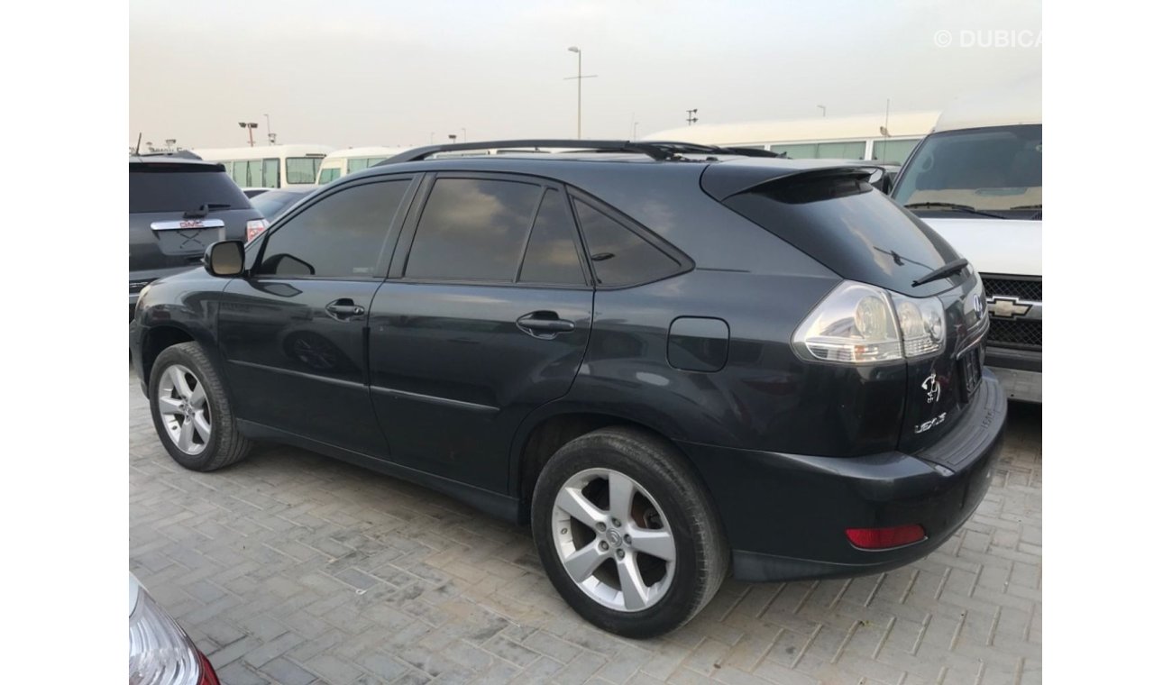 Lexus RX350 لكزس RXموديل 2007 بحالة نظيفة وارد مع فتحة سقف