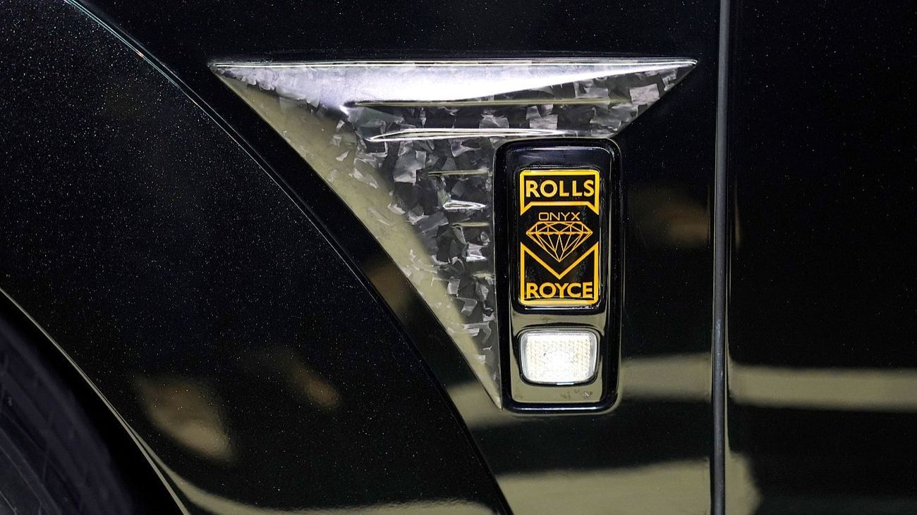 رولز رويس أونيكس كولينان | NEGOTIABLE PRICE | GOLD SPIRIT OF ECSTASY | NEW | 2024 | 563 HP | 3-YR WARRANTY AND SERVICE