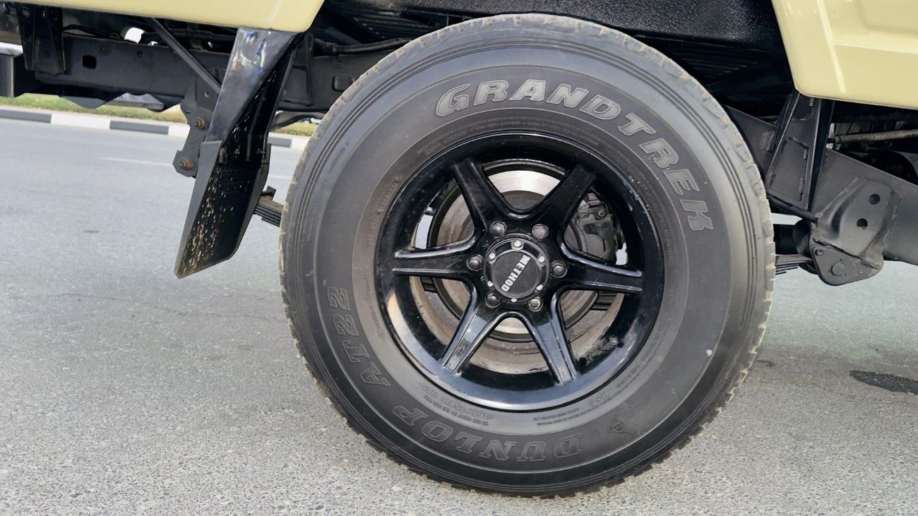 Toyota Land Cruiser Pick Up SINGLE CABIN | 4.5L PETROL ENGINE | MANUAL TRANSMISSION | RHD