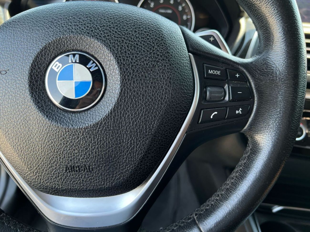 بي أم دبليو 330i Std 2.0L German import