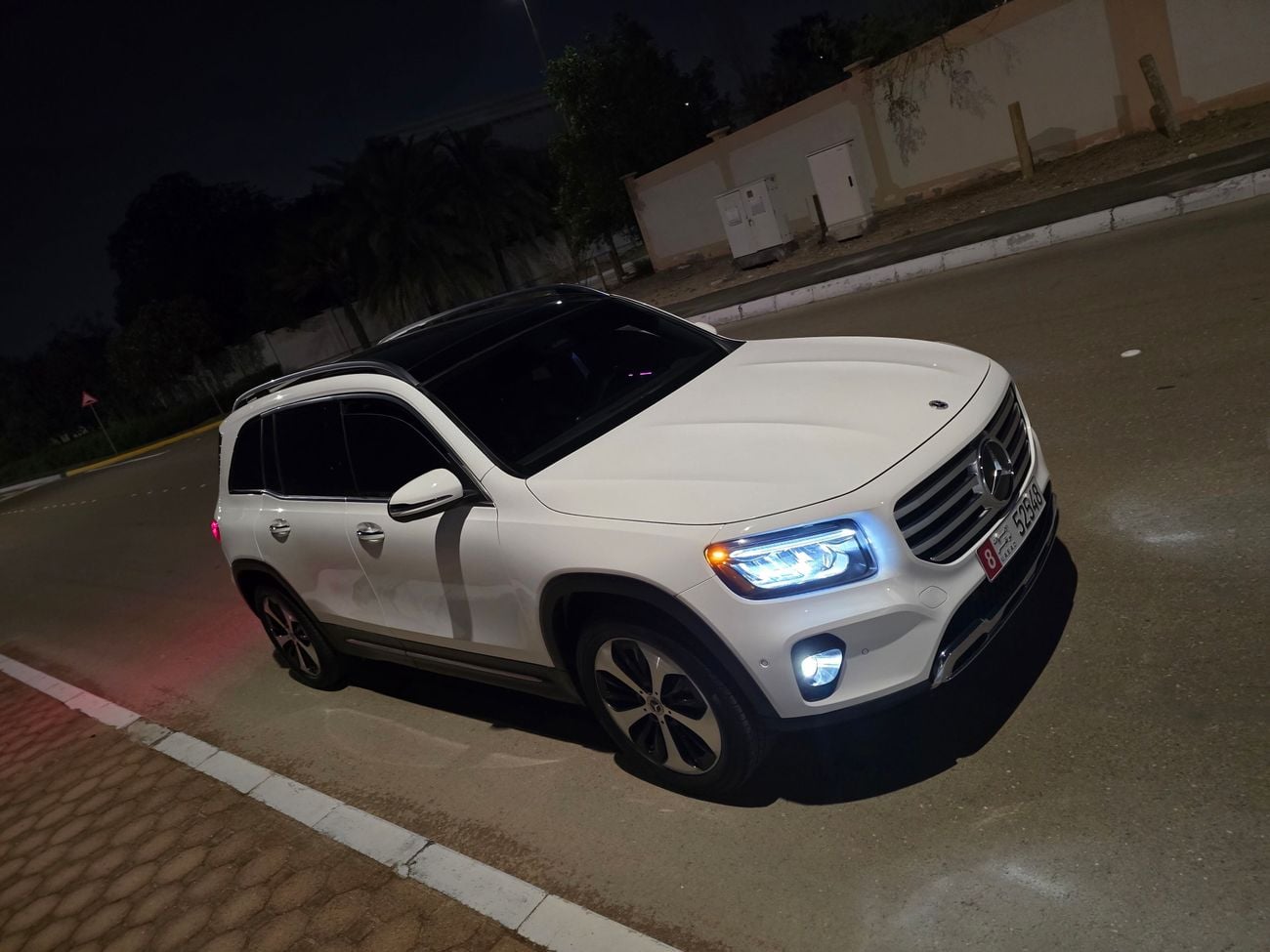 مرسيدس بنز GLB 250