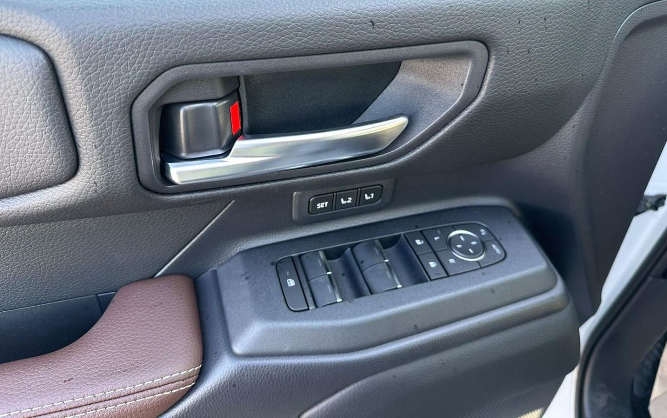 Toyota Prado Adventure Dual Tone 2.4T