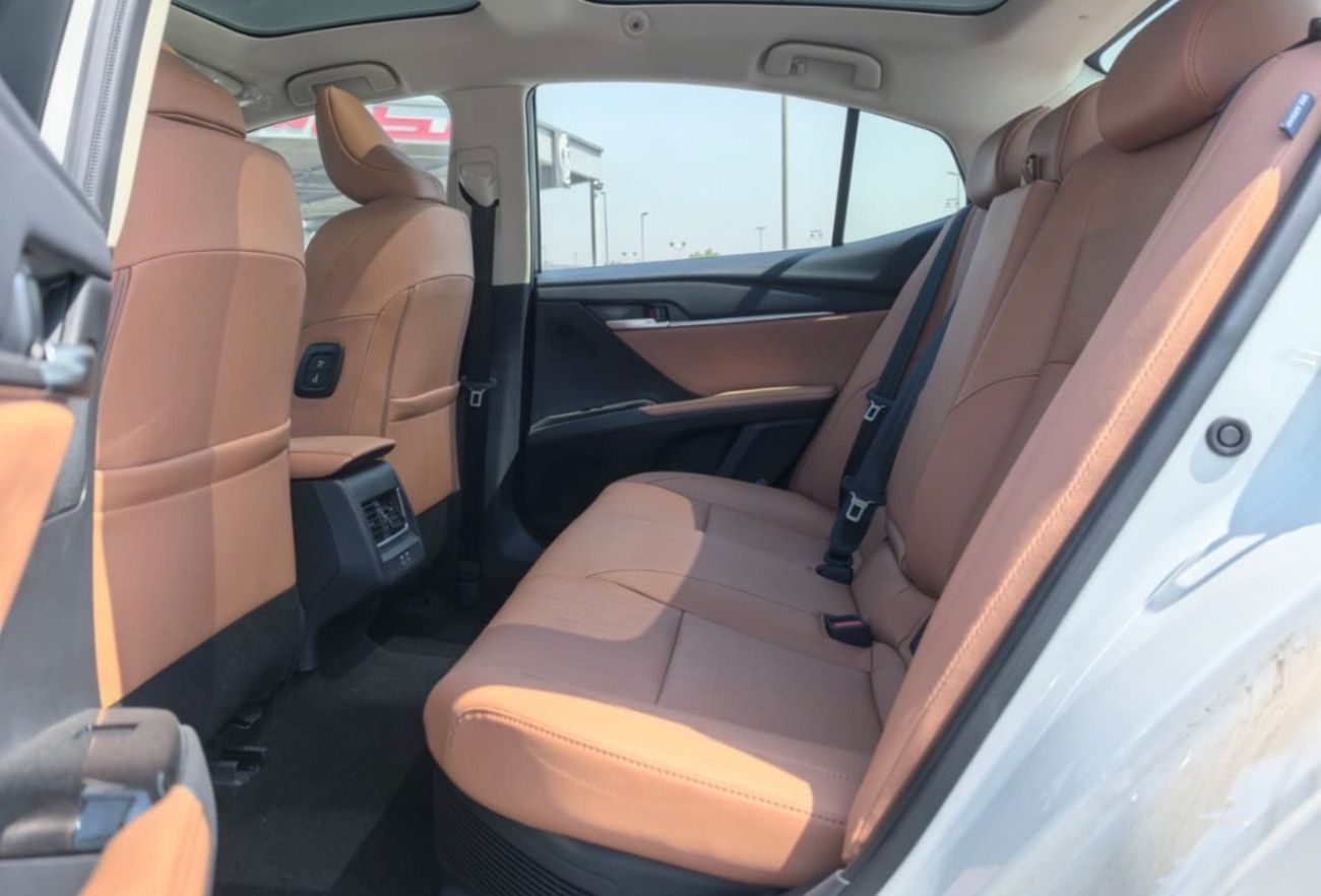 تويوتا كامري TOYOTA CAMRY 2.0L HEV PREMIUM OPTION 2025