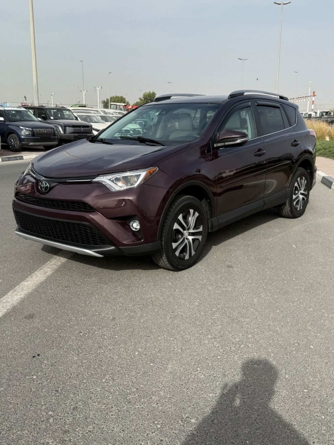 Toyota RAV4 LE 2.5L (219 HP)