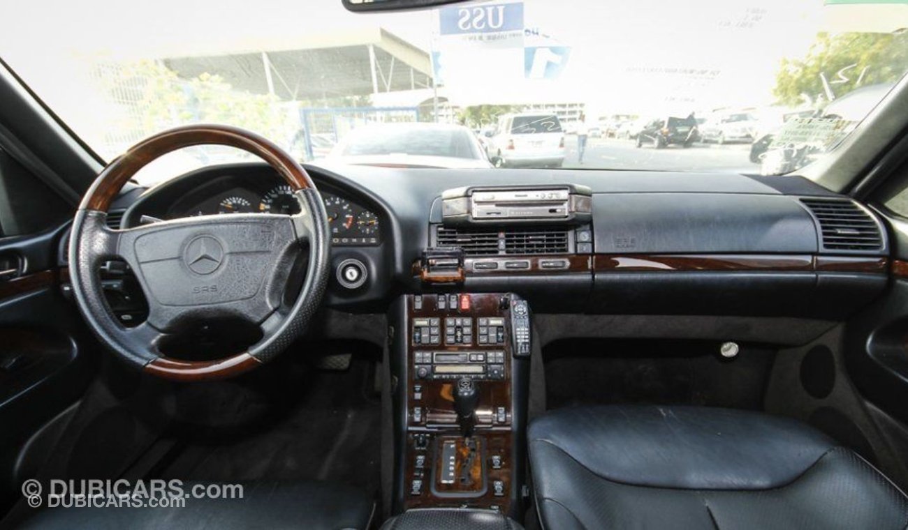 Mercedes Benz S500 Large