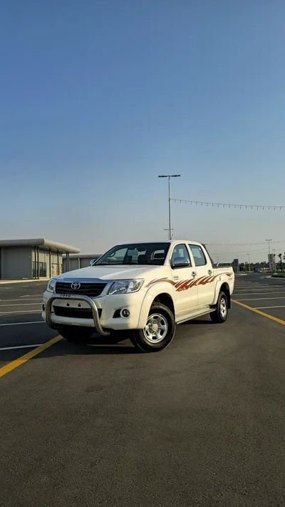 Toyota Hilux GL | GCC Specs | Well Maintained