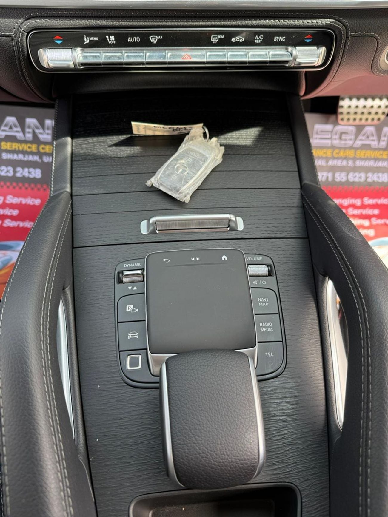 مرسيدس بنز GLE 450 Mercedes-Benz GLE 450 Petro engine 2025 black colour RHD