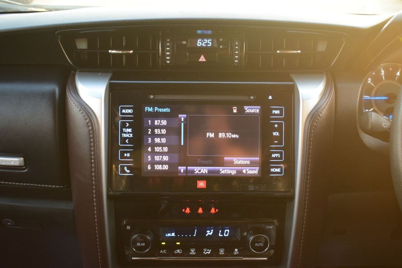 Toyota Fortuner 2017 TOYOTA FORTUNER CRUSADE