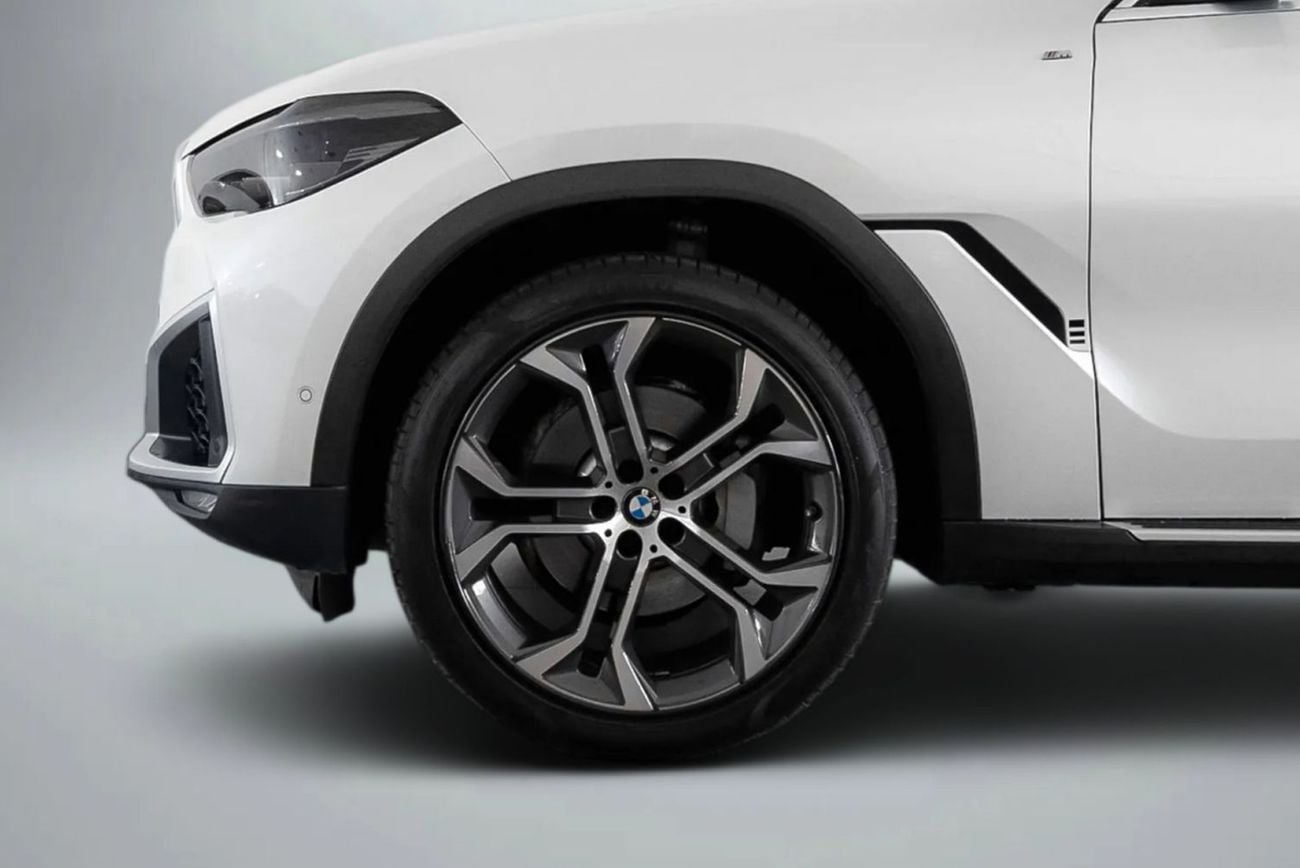 بي أم دبليو X6 40i Exclusive 3.0L