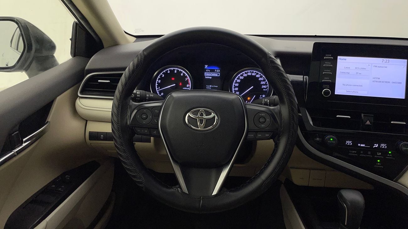 تويوتا كامري SE 2.5 | بدون دفعة مقدمة | اختبار القيادة في المنزل