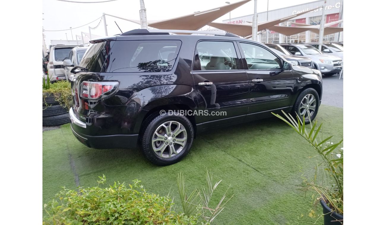 GMC Acadia 2015 model, gulf specifications, leather, cruise control, front sensors, wheels, in excellent condit
