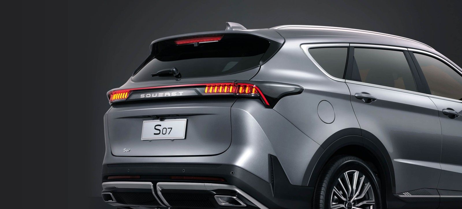 Soueast S07 exterior - Tail Lights