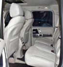 مرسيدس بنز G 550 EXCELLENT DEAL for our Mercedes Benz G550 ( 2024 Model ) in Grey Color American Specs