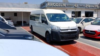Toyota Hiace DLS - STD ROOF Toyota HiAce 2.8L Diesel Manual 13-seater  2025YM