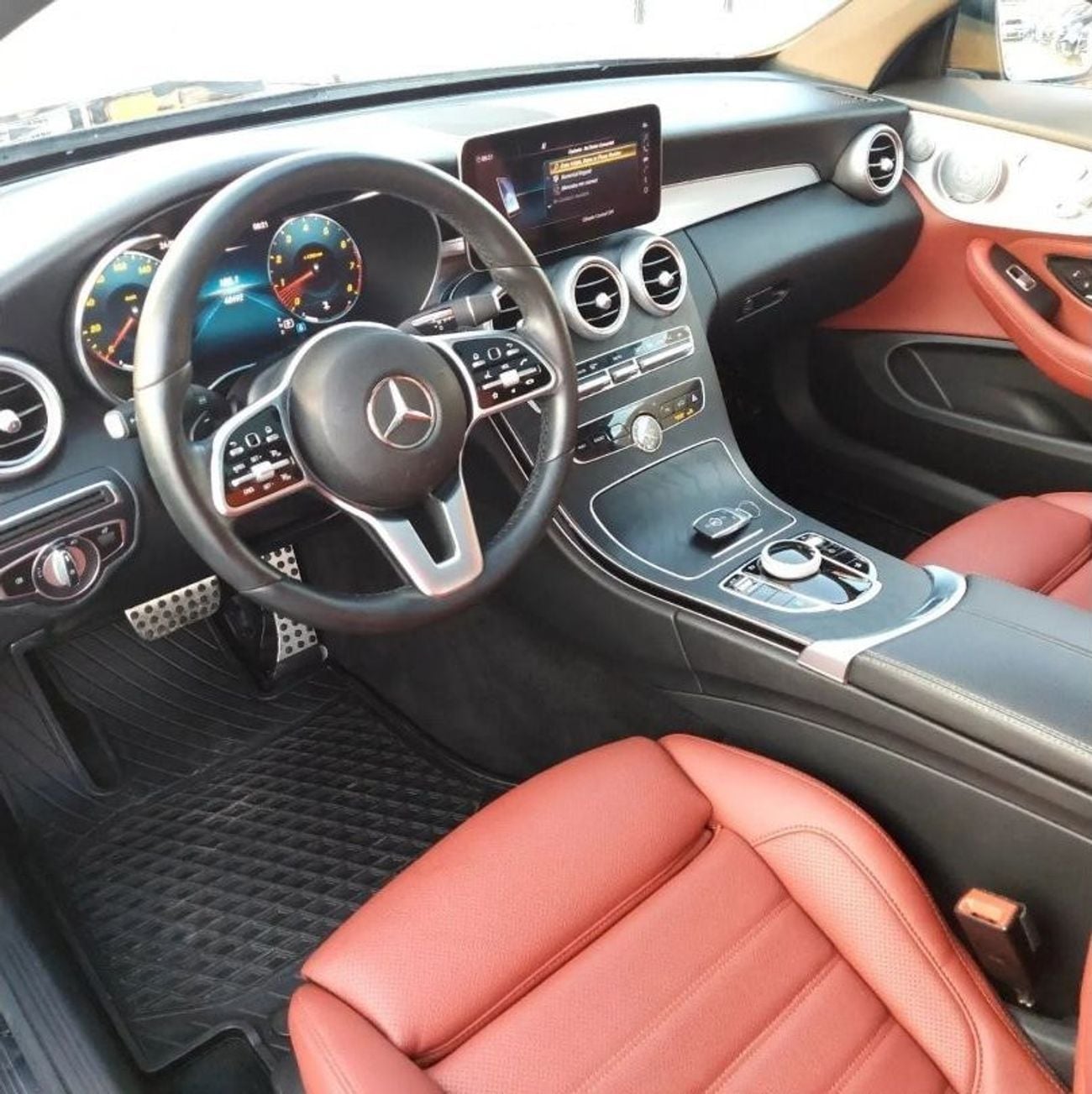 مرسيدس بنز C 300 STD (NON GCC)